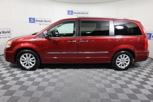 2016 Chrysler Town &amp; Country Limited